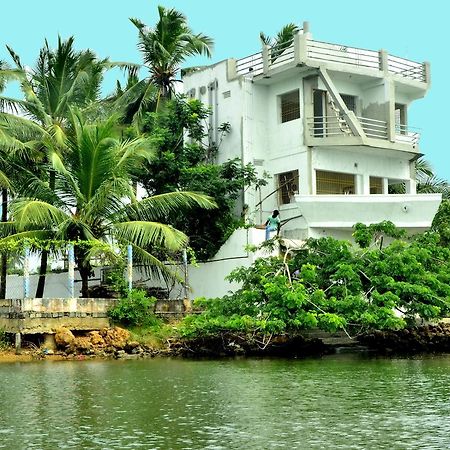Victoria'S River View Resort Pondicherry Eksteriør bilde